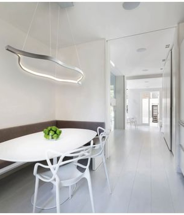 Один светильник в виде облака. Свечение внутрь